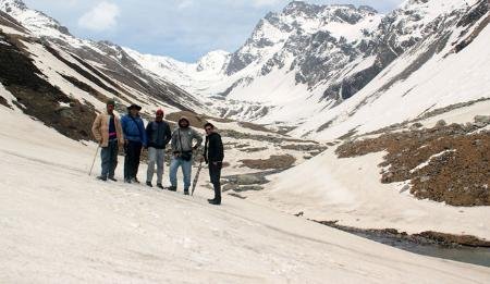  Day 4:  Explore Chandranahan Lake (4024m, 6 hrs)